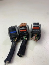 фото thumb №5, Штекеры штекер разъём контроллера двигателя renault trafic ii vivaro a 2.0