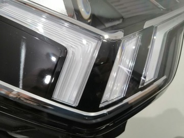фото thumb №9, Лампа правая передняя audi q3 ii полный led
