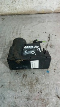 Насос центрального замка Audi 80 B4 4A0862257A