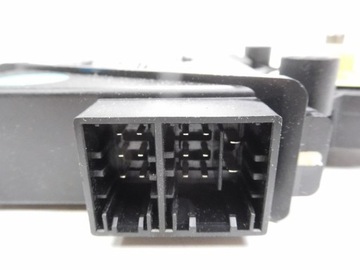 фото thumb №8, Моторчик стекло правый зад polo iv 9n 6q0959812a