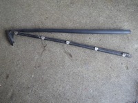 фото thumb №1, Mercedes-benz оригинальный номер a2096700338 прокладка стекло молдинг