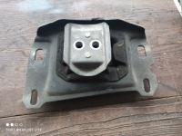 Купити Кронштейн подушка коробки передач citroen ds7 9813699680, фото thumb