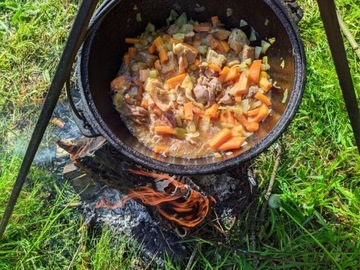 Венгерский чугунный казан 8л, крышка, половник