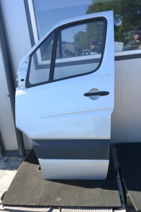 фото thumb №1, Дверь левая левый перед mercedes sprinter w906 906