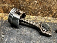 фото thumb №1, Поршень + шатун fiat alfa 1.4 16v mito 55196910