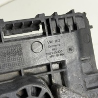 фото thumb №11, Основание корпус акумулятора tiguan passat b7 scirocco caddy oem номер 1k0915325b