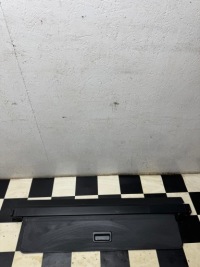 фото thumb №1, Шторка багажника volvo xc60 ii 2017- 32205899