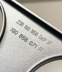 фото thumb №2, Volkswagen scirocco 08-17r - рамка корпус защита консоли радио 1q0858071f