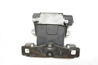 фото thumb №1, Замок кришки багажника задня volvo v50