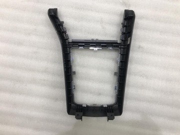 фото thumb №11, Рамка защита рычаг переключения передач 331985437 opel astra h