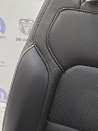 фото thumb №16, Ram dodge ram 21-24 limited сиденье сиденья заднее сиденье czarna кожа haftowana