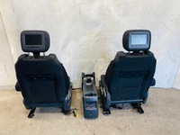 фото thumb №7, Сидіння передні програвач екрани dvd peugeot 5008 09-17 #192