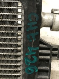 Tesla model 3 3 1077082-00-c радиатор воды с Разборки, фото thumb