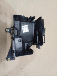 фото thumb №1, Корпус коробка запобіжників opel corsa c 13140091
