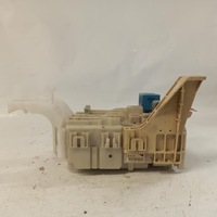 фото thumb №5, Toyota yaris ii коробка предохранителей 82730-52700