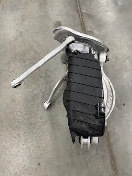 фото thumb №5, Поворотна опора ліва лівий зад задня комплектна вісь керована a6 a7 c8