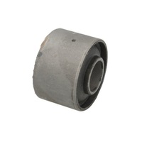 фото thumb №1, Втулка рычага перед правая yamato 54570-4m410