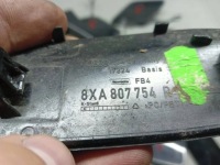 фото thumb №2, M16 права заглушка розпилювача audi a1 8xa lift