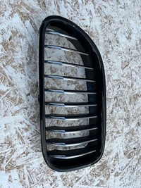 фото thumb №1, Решітка радіатора решітка радіатора решітка радіатора bmw 6 f06 f12 f13 права