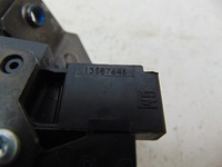 фото thumb №8, Замок кришки багажника opel zafira c 13587646