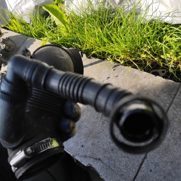 фото thumb №8, Труба воздуха 1.9tdi bls vw caddy 3c0129654m