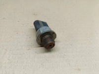 фото thumb №3, Датчик тиску пального skoda rapid golf vii 04l906054 tdi