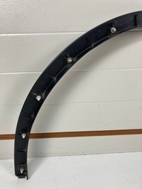 фото thumb №7, Tesla y молдинг крила передня ліва 1683859