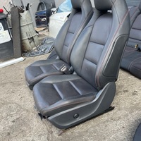 фото thumb №10, Mercedes cla w117 amg сидіння шкіра стьобана диван обшивки червона nić