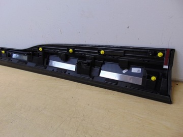 фото thumb №12, Планка боковая дверь правые перед audi e-tron 4ke