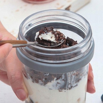 Овсяные баночки с крышкой и йогуртом yk\u2013