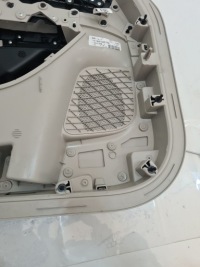 фото thumb №10, Chrysler pacifica 17-дверна карта (обшивка) права перед 7cc101a3ab usa