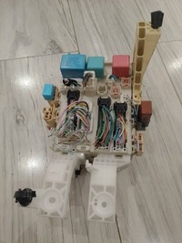 фото thumb №1, Коробка запобіжників toyota yaris ii 82730-od290 0993-9bc4