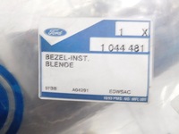 фото thumb №8, Панель приладів приладова, консоль ford оригінальний номер 10444811