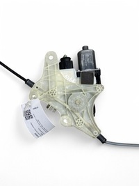 фото thumb №14, Audi a4 s4 b9 8w моторчик шторы стёкла задней