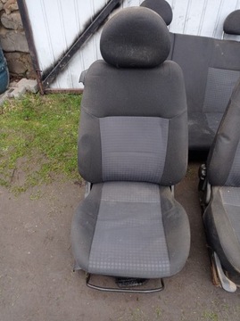 фото thumb №2, Opel corsa c 3 двері - сидіння комплект перед зад подушки