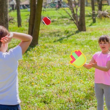 Игра «Бросай и лови» Бросай и соси игрушку