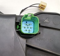 фото thumb №5, Крышка заглушка лампы mondeo mk3 левая