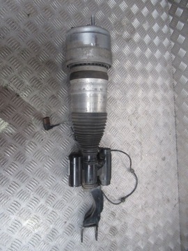 фото thumb №1, Mercedes w213 63 amg амортизатор перед переднее левый a2133200702