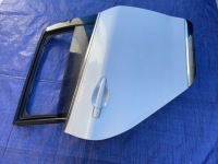 фото thumb №5, Peugeot 2008 двері задні праве kwe