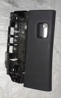 фото thumb №1, Range rover velar бардачок пасажира