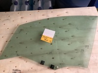 фото thumb №1, Renault clio iv передняя левая стекло дверь