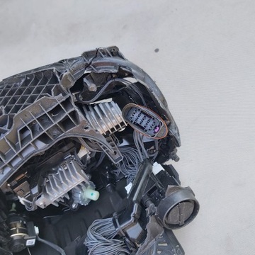 фото thumb №14, Фара лампа передня перед ліва - porsche taycan 9j1 повний led 19-24