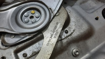 фото thumb №4, Підйомник вікна зад лівий volvo s40 ii 04-12r