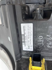 фото thumb №6, Mercedes actros mp4 лампа права перед 9608200339 оригінал