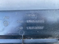 фото thumb №10, Volkswagen golf iv решётка радиатора - 1j0853651g / 1j0853655f