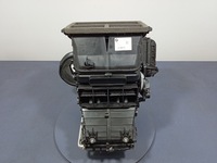 фото thumb №7, Bmw 1 f40 отопитель корпус eu9871291