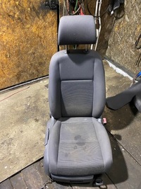 фото thumb №4, Vw golf v сиденья диван комплект