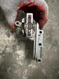 фото thumb №5, Натяжитель распределительный вал audi tt 8n 1.8t 180km 058109217