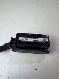 фото thumb №12, Разъёмы штекер колодка блок управления двигателя mercedes w204 2.2