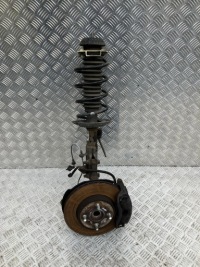 фото thumb №1, Амортизационная стойка поворотный кулак правый перед jazz iv 15- 1.3 автоматическая коробка передач